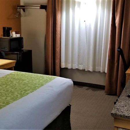 Lyons Inn Экстерьер фото