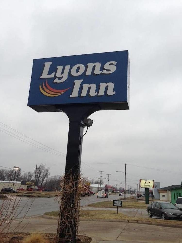 Lyons Inn Экстерьер фото